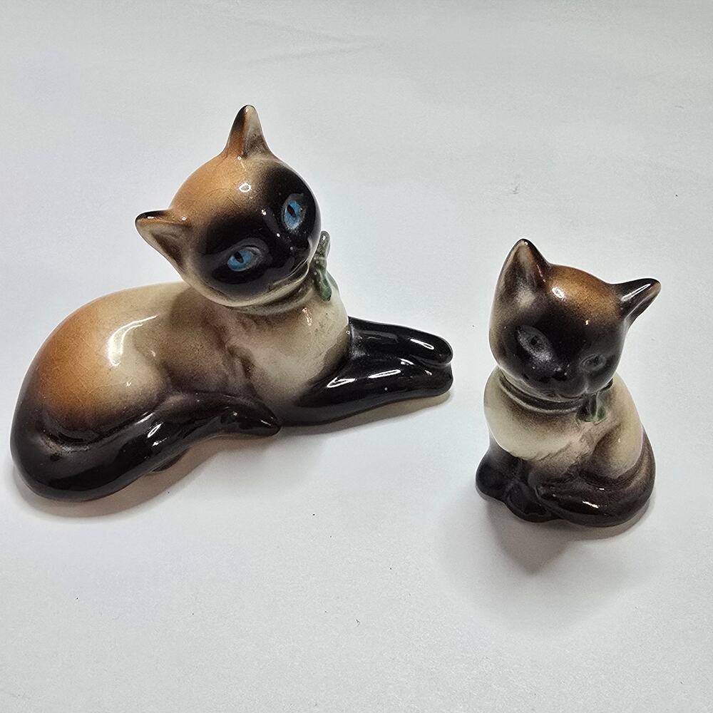 Goebel W Germany Siamese Cat Mother Kitten Figurine Set Blue Eyes Green Bows 70s
